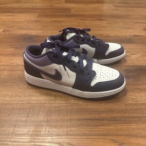 Nike Midnight purple and White Athletic Air Jordan